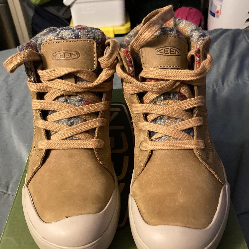 Womens Elena Mid Boots